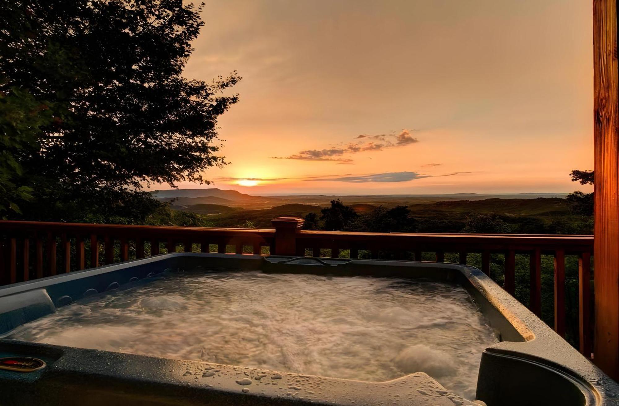 Incredible Views Hot Tub Close To Everything Sevierville Exterior foto